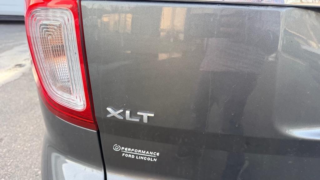 Ford Explorer XLT 4WD 2015