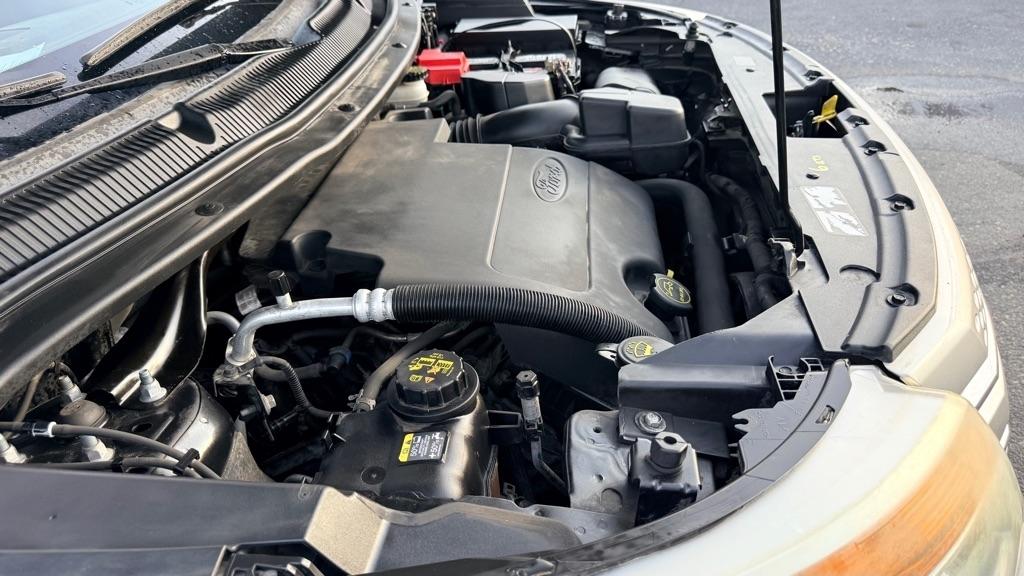 Ford Explorer XLT 4WD 2015