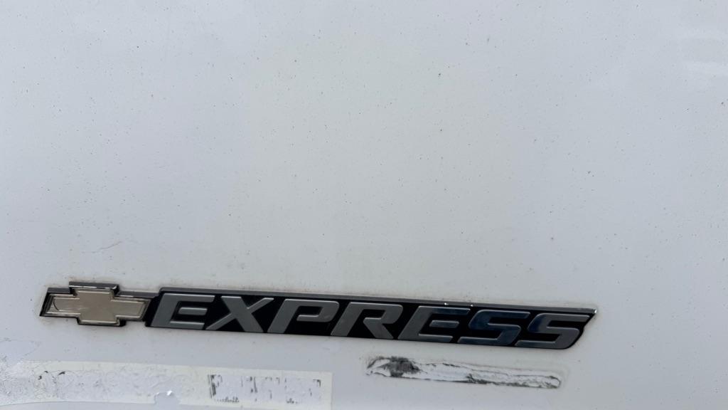 Chevrolet Express 2500 Cargo 2012