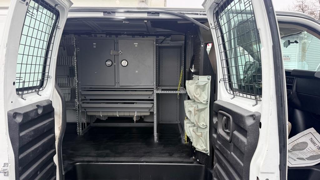 Chevrolet Express 2500 Cargo 2011