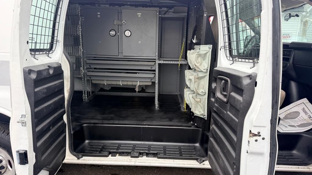 Chevrolet Express 2500 Cargo 2011