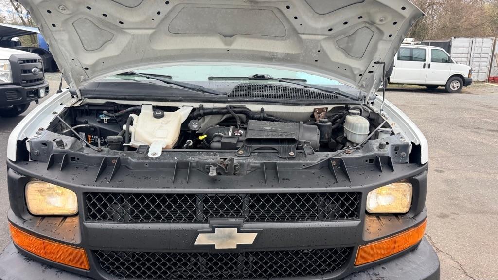 Chevrolet Express 2500 Cargo 2011