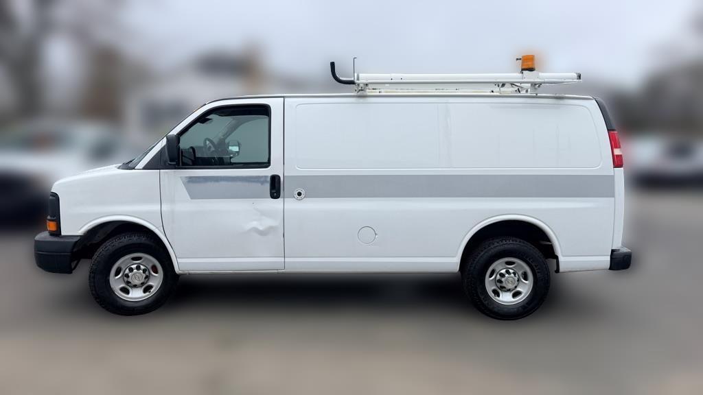 2011 Chevrolet Express RWD 2500 135"
