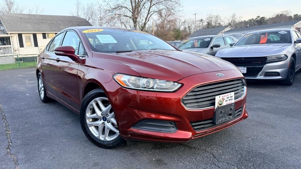 2014 Ford Fusion SE