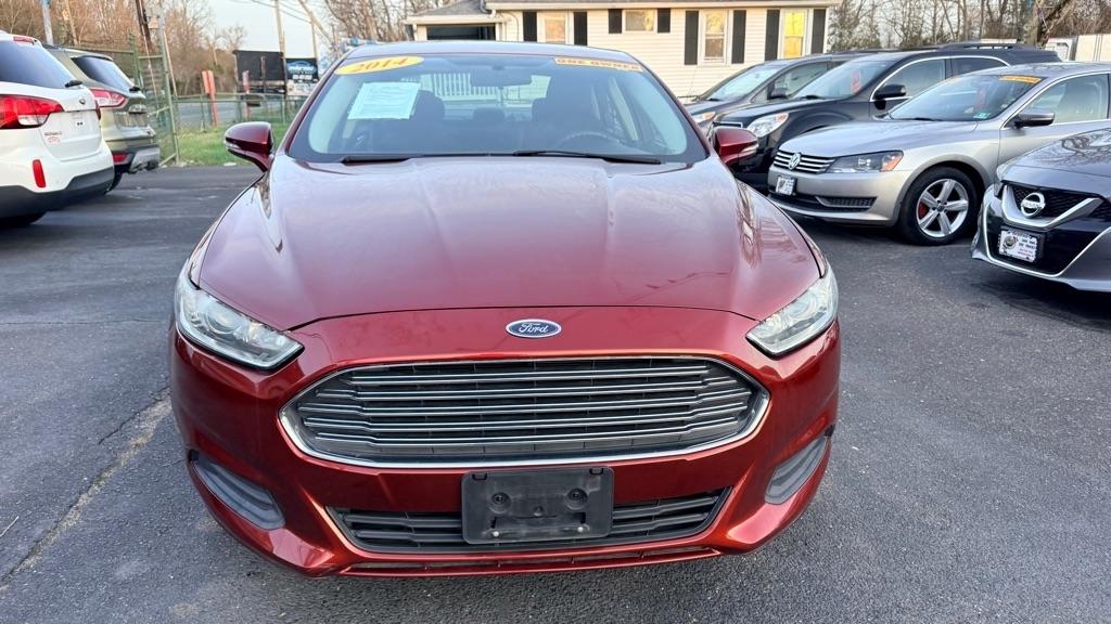 Ford Fusion SE 2014