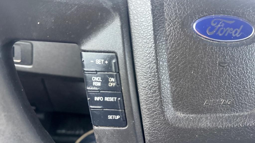 Ford F-150 XLT 2WD Reg Cab 6.5' Box 2013