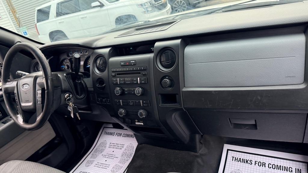 Ford F-150 XLT 2WD Reg Cab 6.5' Box 2013