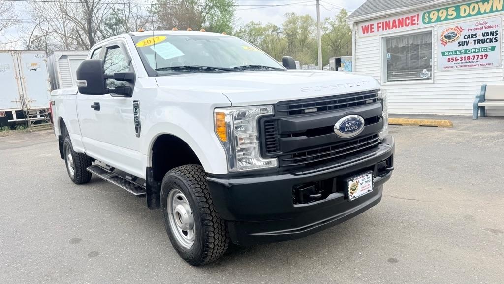 Ford F-250 SD XL SuperCab 4WD 2017