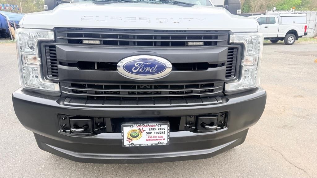 Ford F-250 SD XL SuperCab 4WD 2017