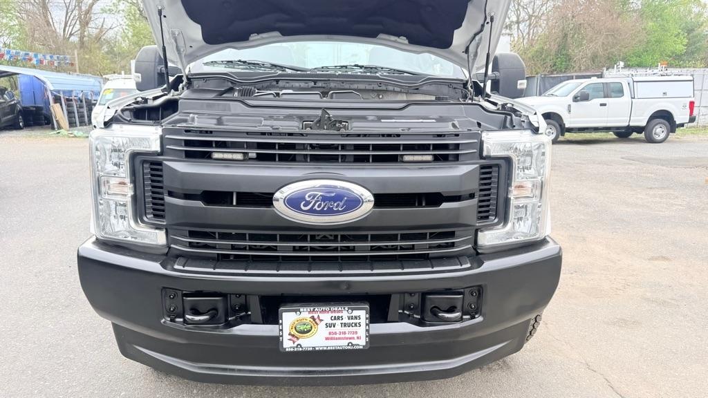 Ford F-250 SD XL SuperCab 4WD 2017