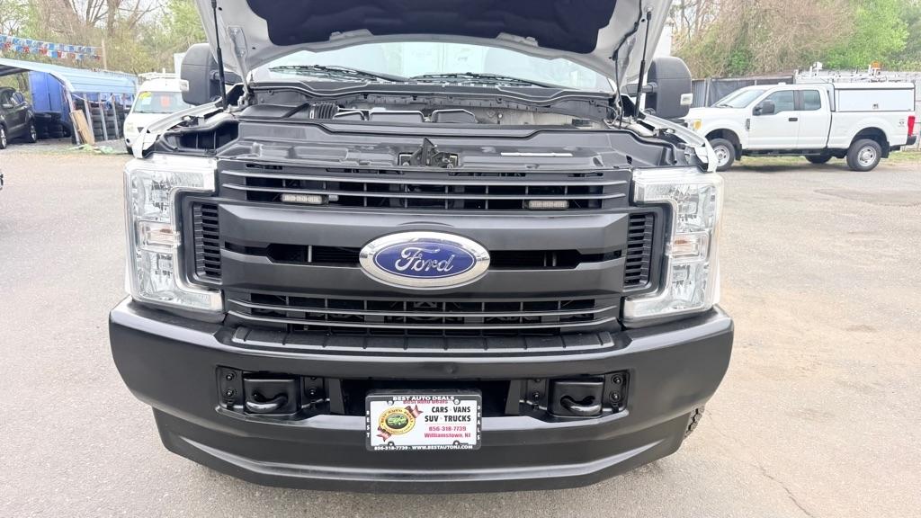 Ford F-250 SD XL SuperCab 4WD 2017