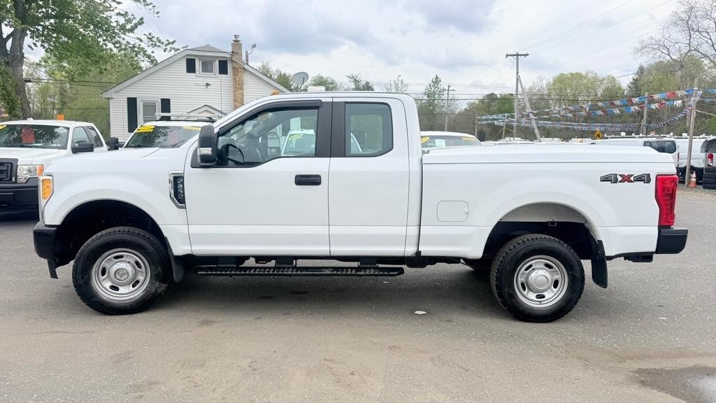 Ford F-250 SD XL SuperCab 4WD 2017