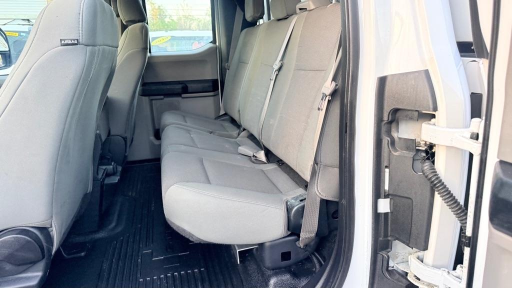 Ford F-250 SD XL SuperCab 4WD 2017