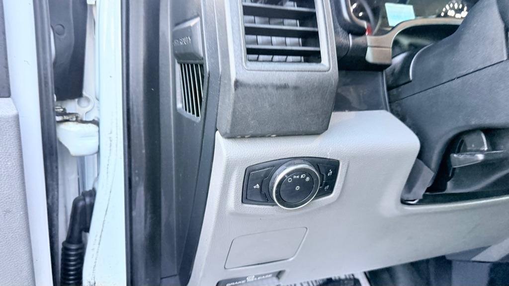 Ford F-250 SD XL SuperCab 4WD 2017