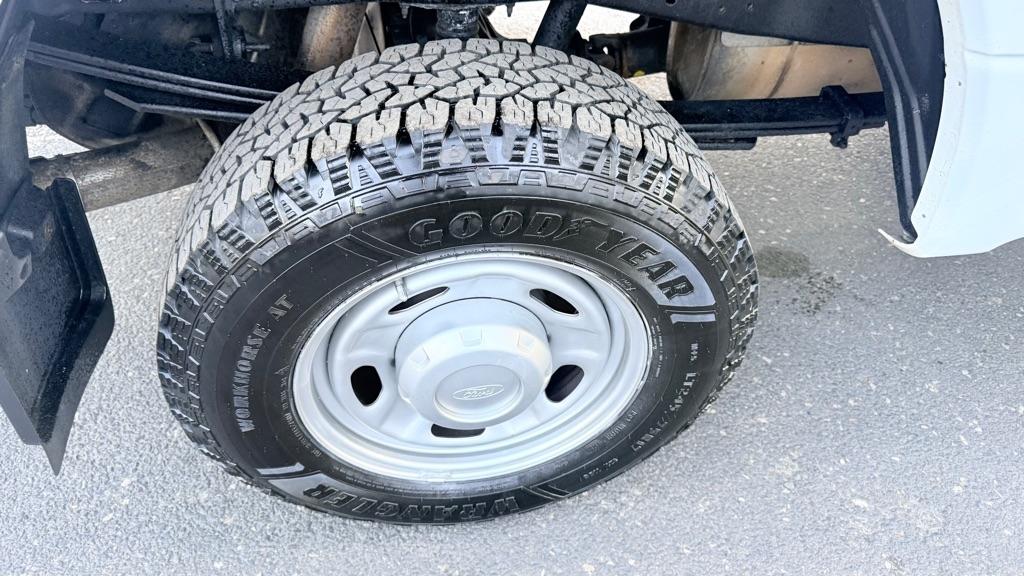 Ford F-250 SD XL SuperCab 4WD 2017