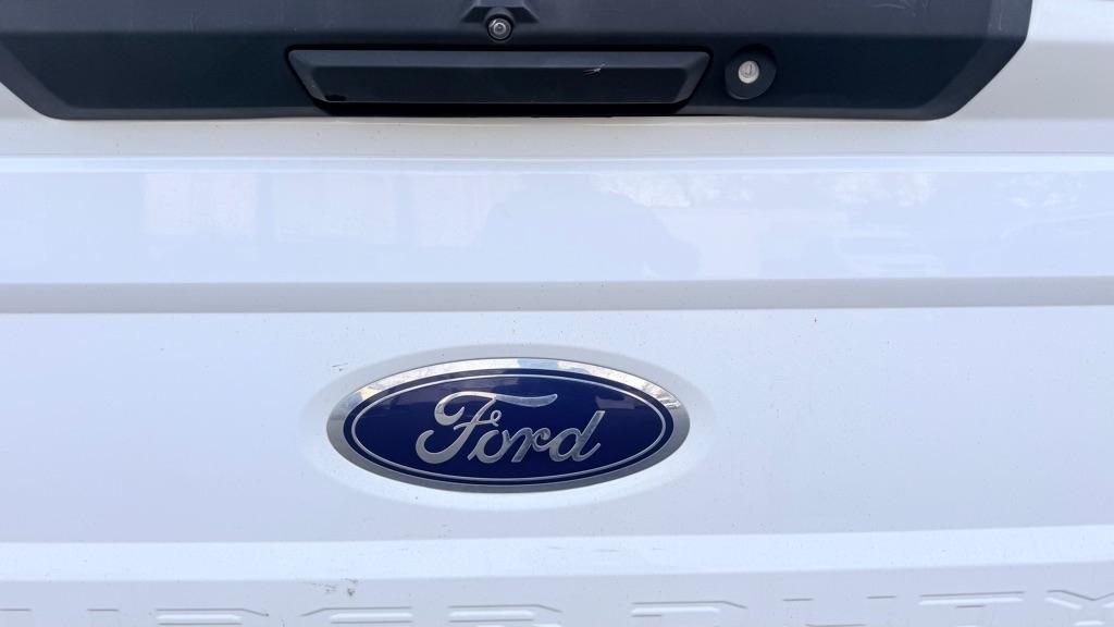 Ford F-250 SD XL SuperCab 4WD 2017