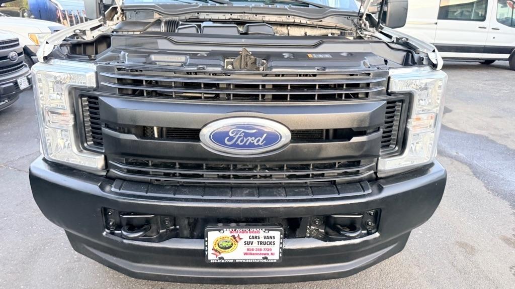 Ford F-250 SD XL SuperCab 4WD 2017