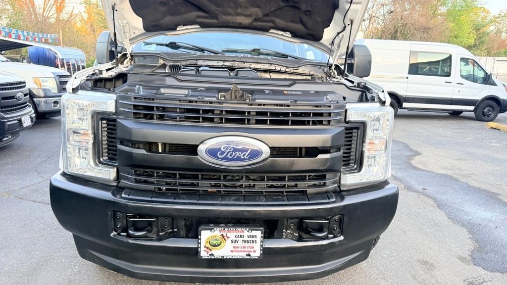 Ford F-250 SD XL SuperCab 4WD 2017