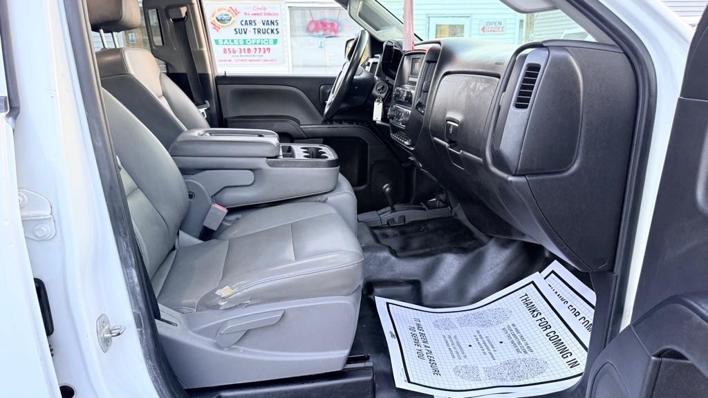Chevrolet Silverado 2500HD Work Truck Crew Cab 4WD 2017