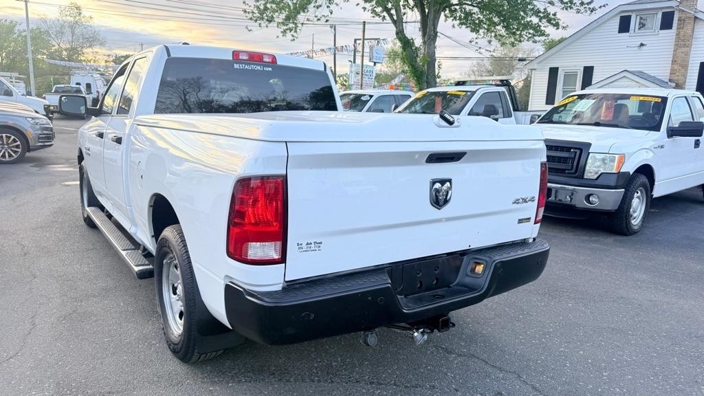 RAM 1500 Tradesman Quad Cab 4WD 2015