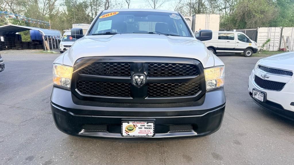 RAM 1500 Tradesman Quad Cab 4WD 2015
