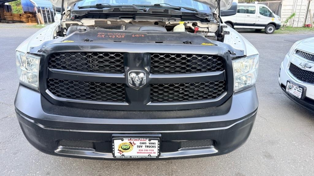 RAM 1500 Tradesman Quad Cab 4WD 2015