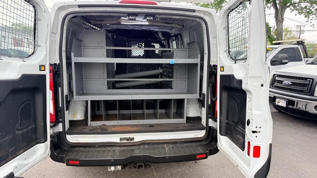 Ford Transit 250 Van Low Roof 60/40 Pass.130-in. WB 2016