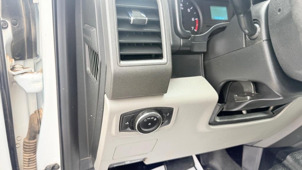 Ford F-250 SD XL SuperCab 2WD 2017