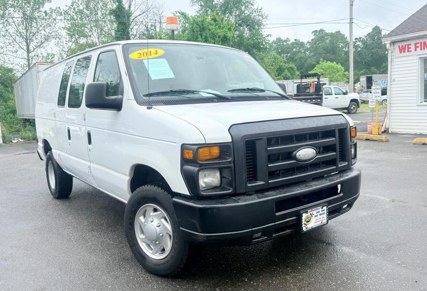 2014 Ford Econoline E-350 Super Duty