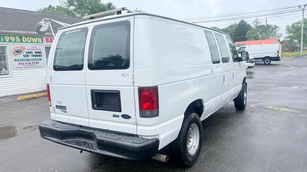 Ford Econoline E-350 Super Duty 2014