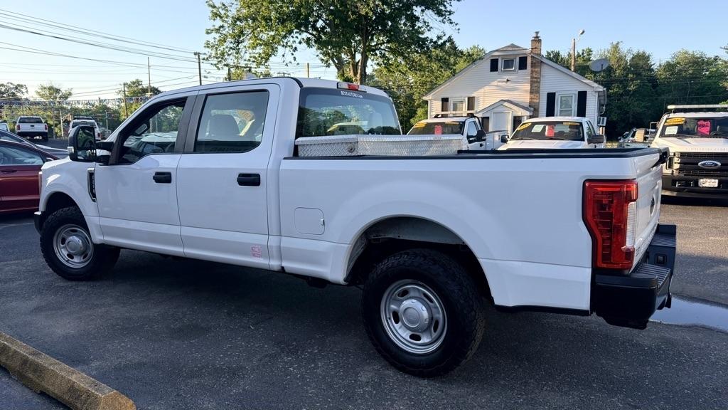 Ford F-250 SD King Ranch Crew Cab 2WD 2017
