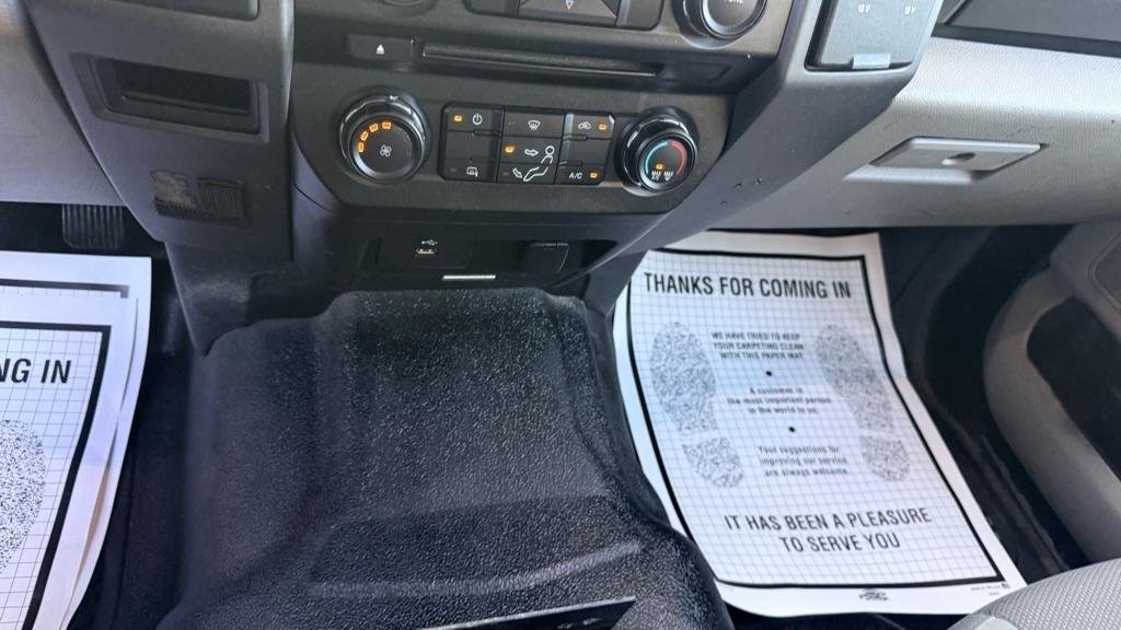 Ford F-250 SD King Ranch Crew Cab 2WD 2017