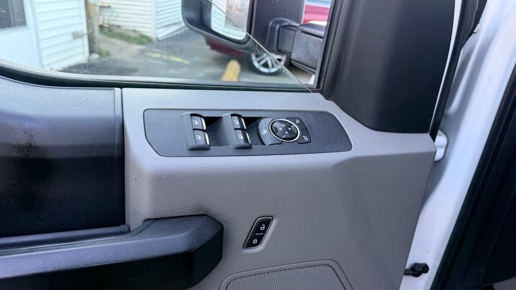 Ford F-250 SD King Ranch Crew Cab 2WD 2017