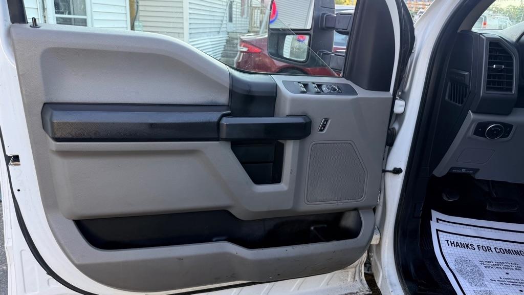 Ford F-250 SD King Ranch Crew Cab 2WD 2017