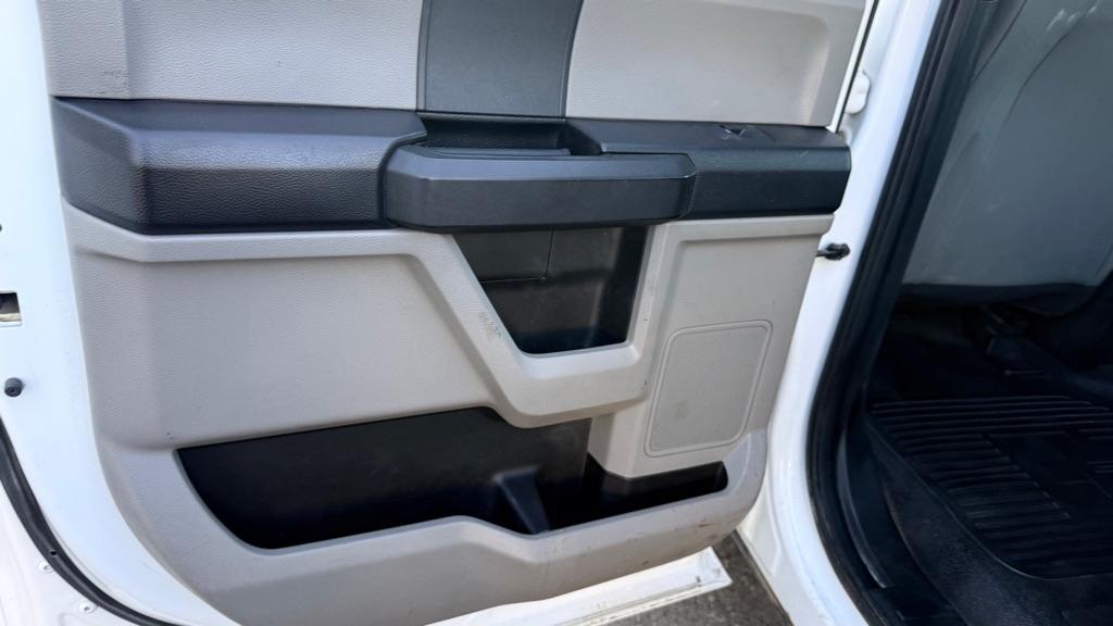 Ford F-250 SD King Ranch Crew Cab 2WD 2017