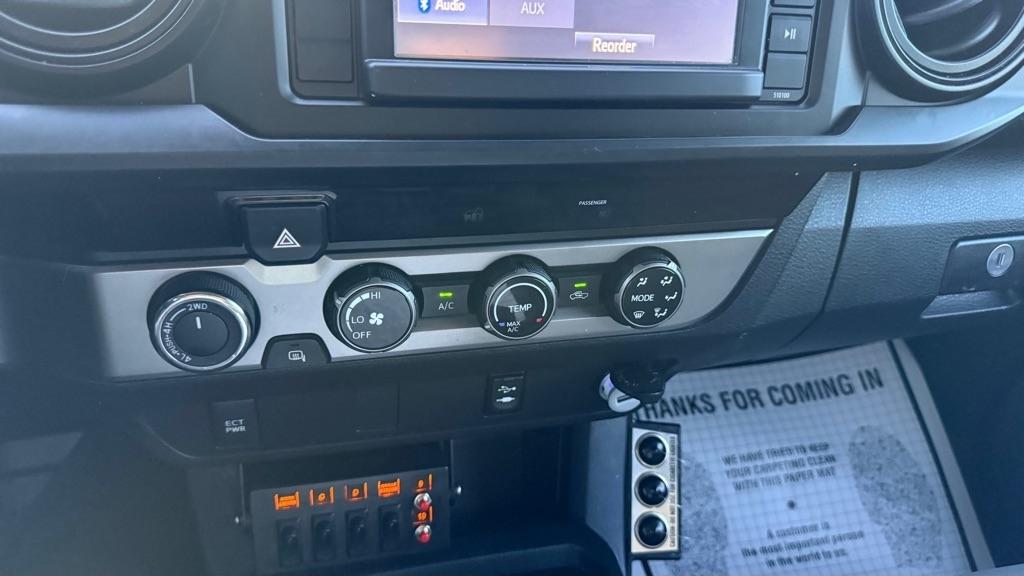 Toyota Tacoma SR5 Access Cab I4 6AT 4WD 2016