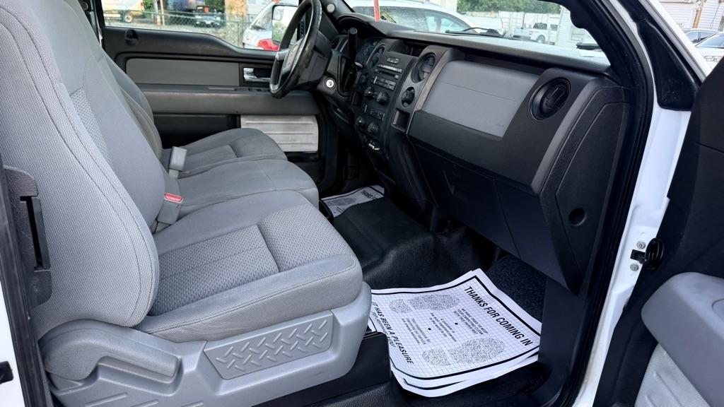 Ford F-150 XL SuperCab 8-ft. Bed 4WD 2014