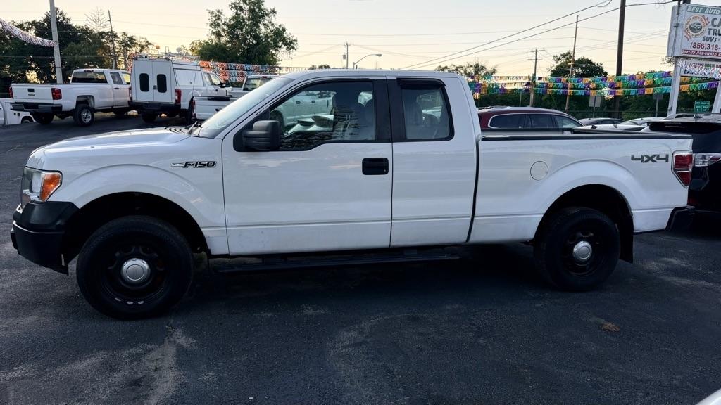 Ford F-150 XL SuperCab 8-ft. Bed 4WD 2014