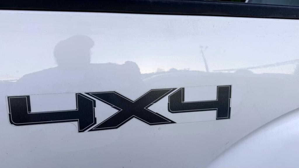 Ford F-150 XL SuperCab 8-ft. Bed 4WD 2014