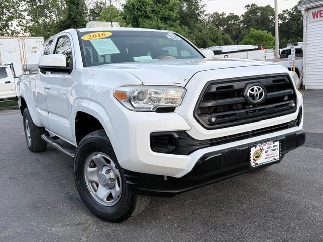 WHI 2016 Toyota Tacoma Pickup Truck Automatic
