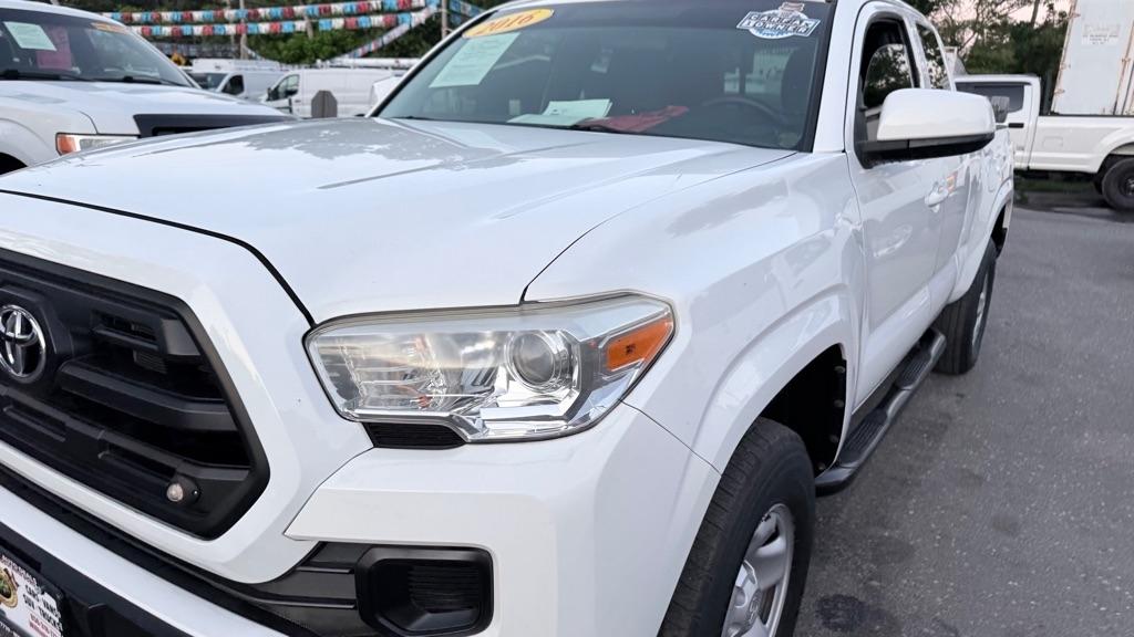 Toyota Tacoma SR5 Access Cab I4 6AT 4WD 2016