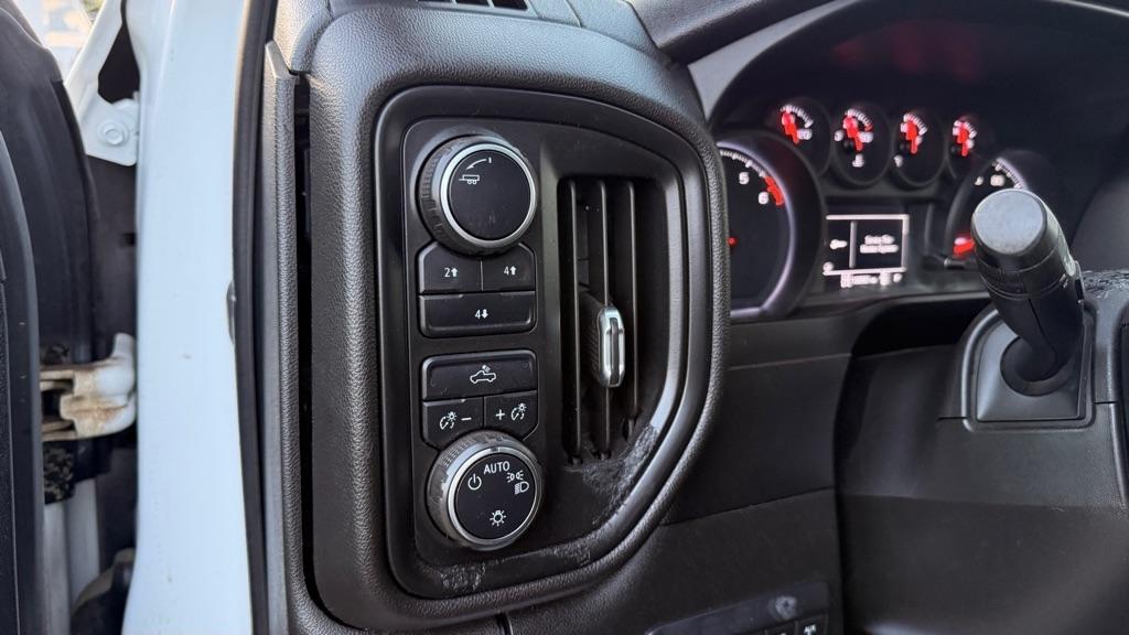 Chevrolet Silverado 2500HD Work Truck Double Cab Short Box 4WD 2022