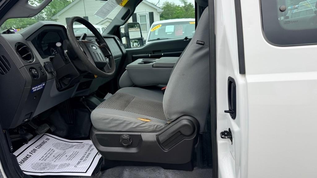 Ford F-250 SD XL SuperCab 4WD 2016