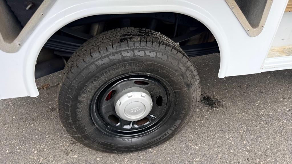 Ford F-250 SD XL SuperCab 4WD 2016