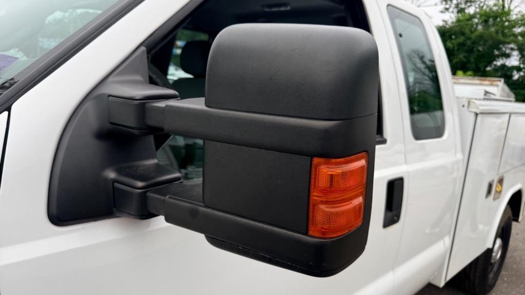 Ford F-250 SD XL SuperCab 4WD 2016