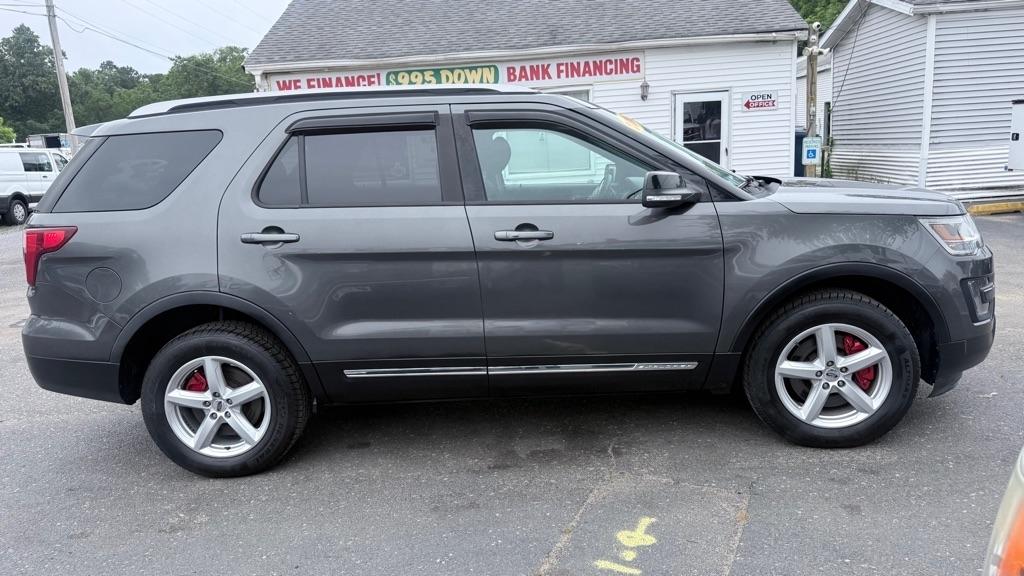 Ford Explorer XLT 4WD 2016