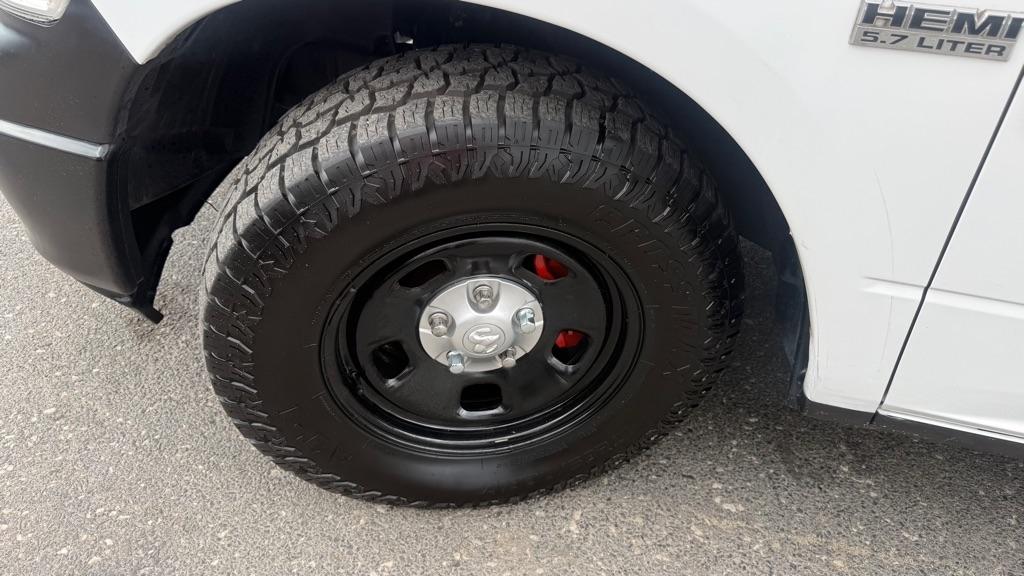 Dodge 1500 ST Quad Cab 2WD 2012