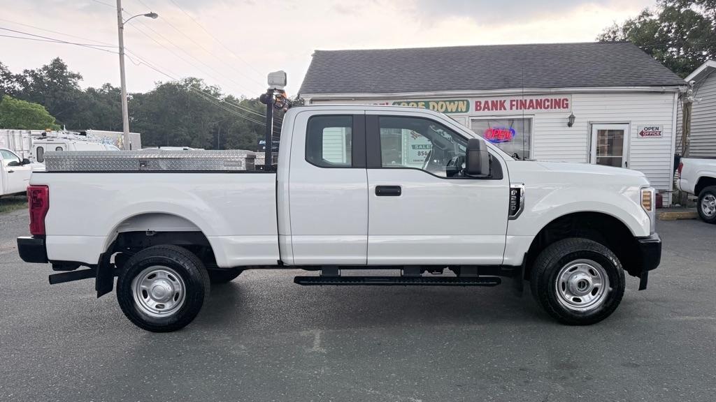 Ford F-250 SD XL SuperCab 4WD 2019