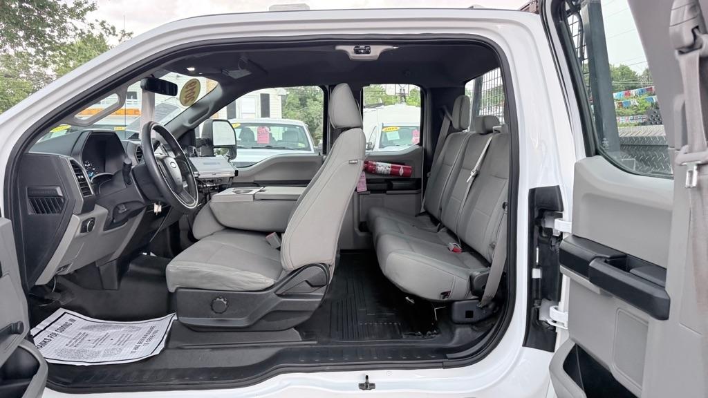 Ford F-250 SD XL SuperCab 4WD 2019