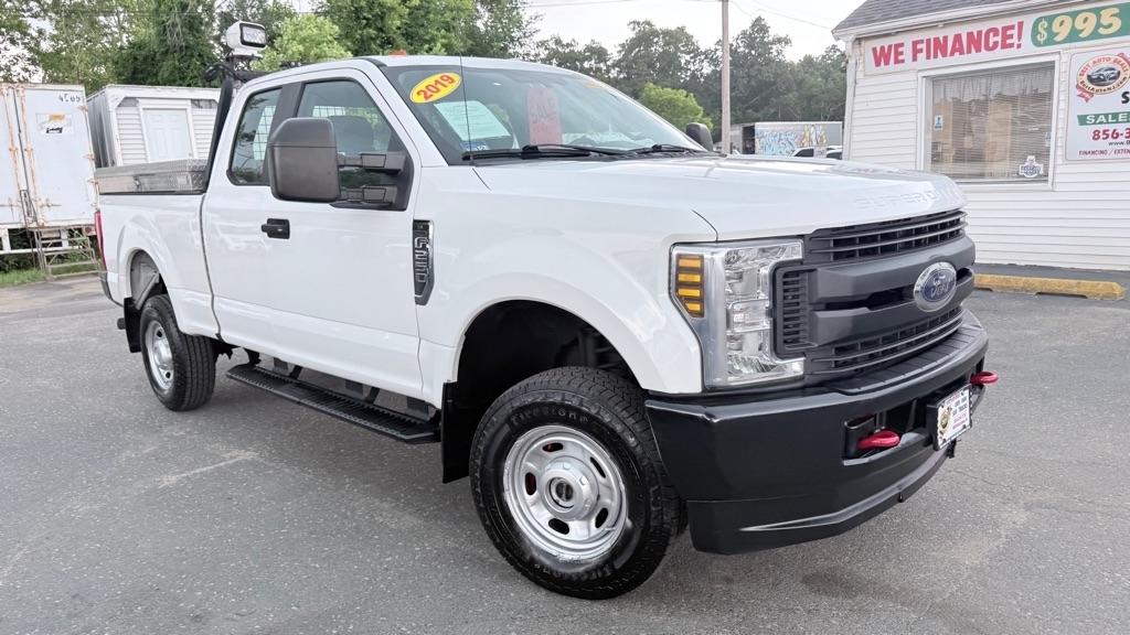Ford F-250 SD XL SuperCab 4WD 2019